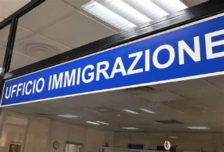 Ufficio immigrazione dichiarato inagibile, individuata la nuova sede